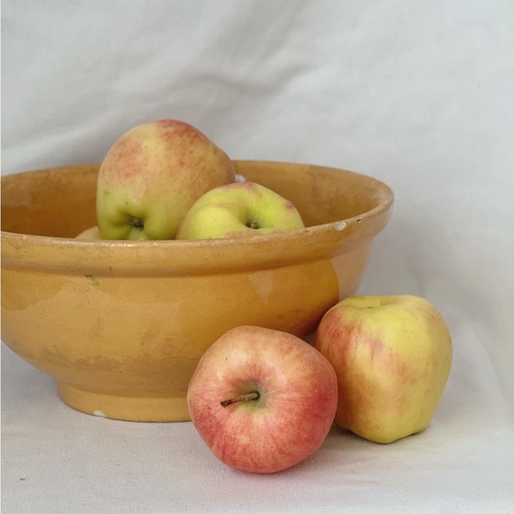 antique canadian made mixing bowl - Picture 3 of 10